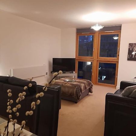 Centrally Situated 1 Bedroom Apartment! Birmingham Luaran gambar